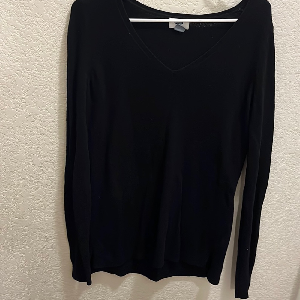 Black long-sleeve shirt
